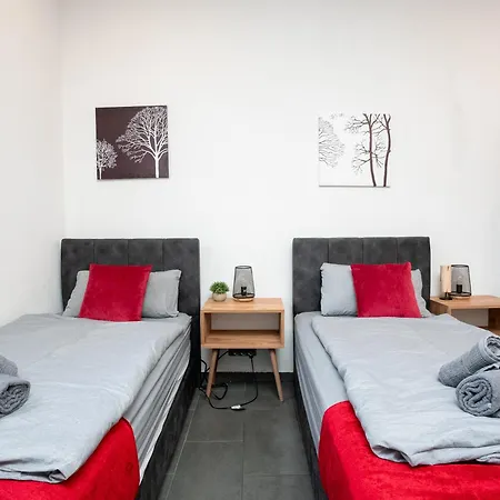 Serviceroom24 - Apartment 2 In Recklinghausen Hoch Wlan - Smart-Tv - 24-7 Check-In Und Kueche Exterior photo