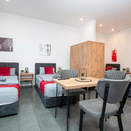 Serviceroom24 - Apartment 2 In Recklinghausen Hoch Wlan - Smart-Tv - 24-7 Check-In Und Kueche Exterior photo