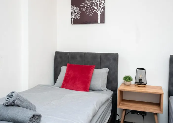 Serviceroom24 - Apartment 2 In Recklinghausen Hoch Wlan - Smart-Tv - 24-7 Check-In Und Kueche